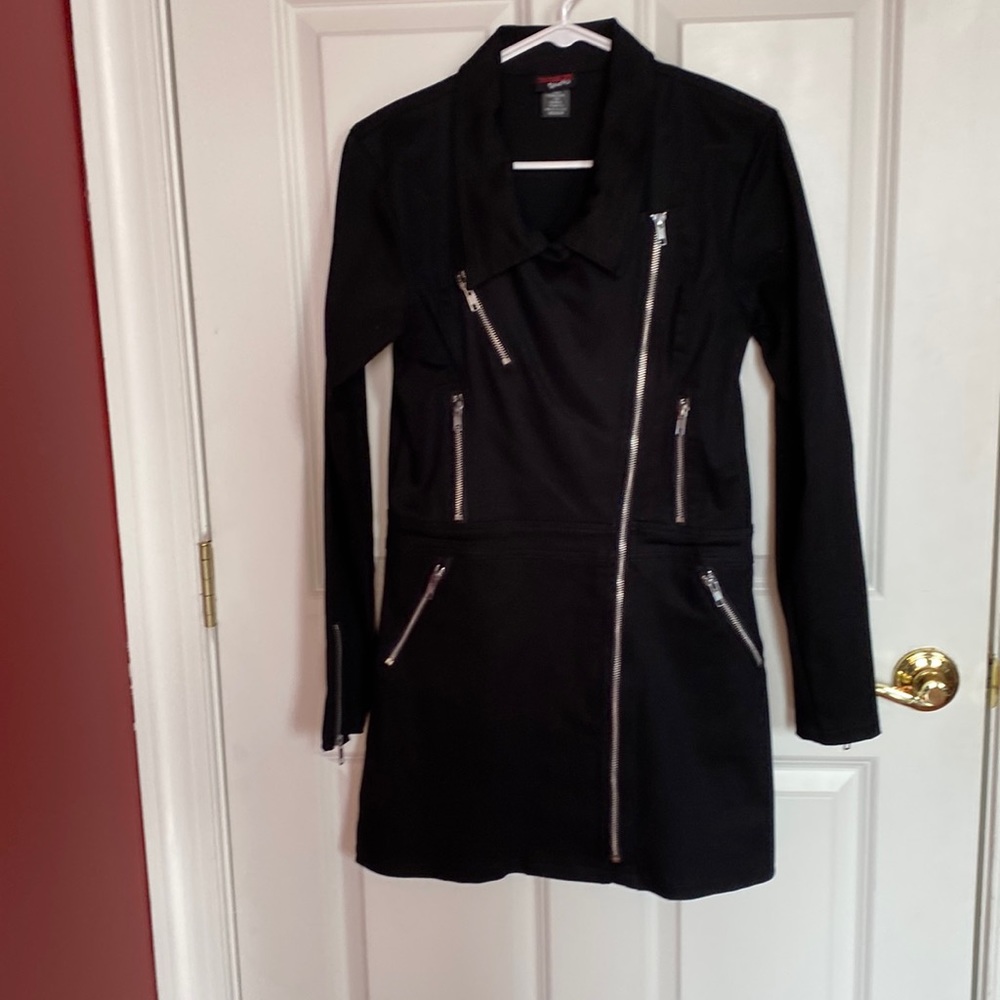 Switchblade Stiletto Black Dress (size medium)